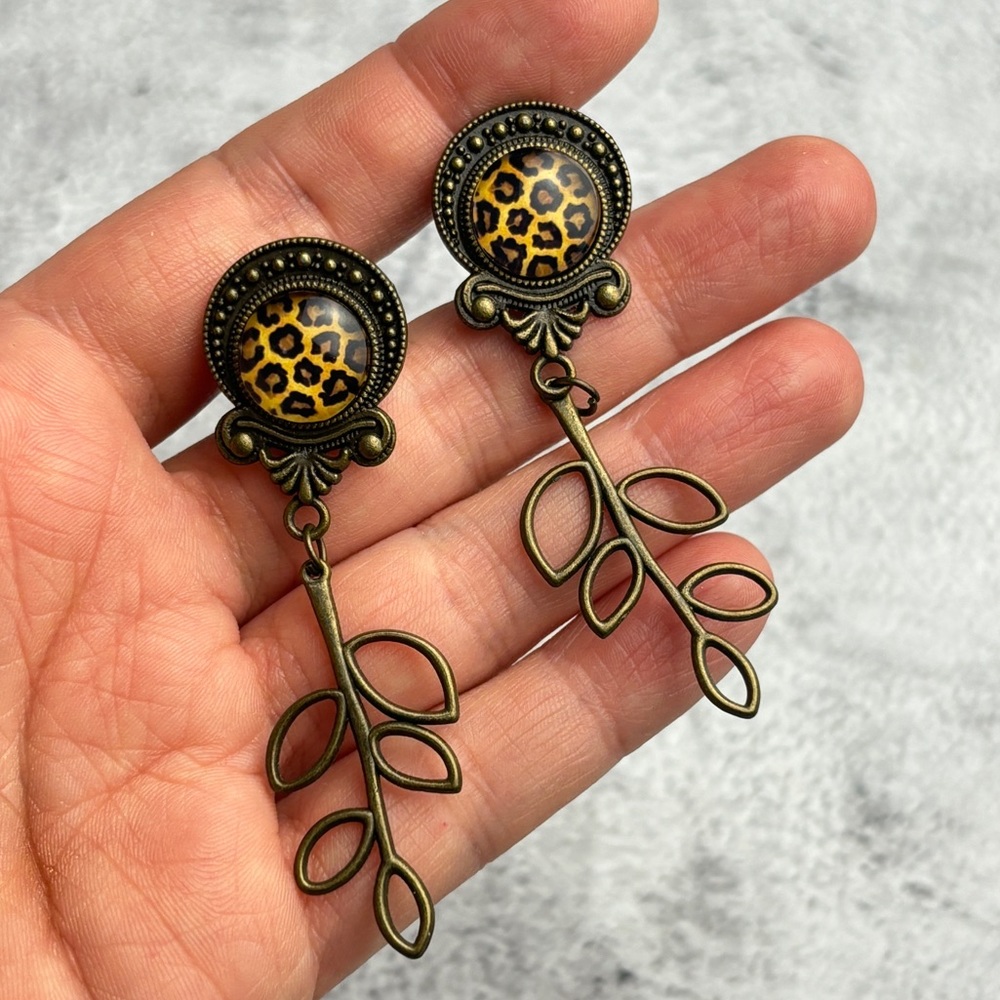 Dangly Plugs for Stretched Ears, Earrings Gauges, Body Jewely